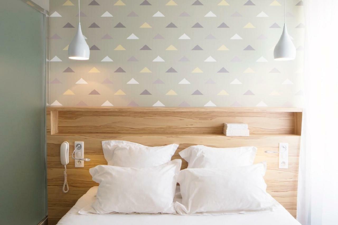 Hotel Et Apparts Marin 拉瓦勒 外观 照片